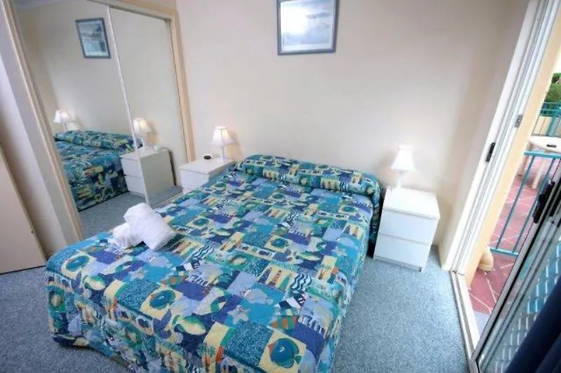 Paradise Isles Apartamentos Gold Coast Apartahotel
