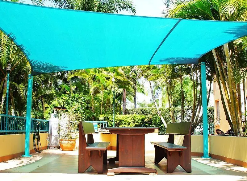 Paradise Isles Apartamentos Gold Coast Apartahotel