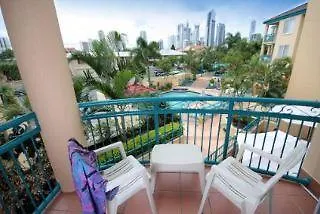 Paradise Isles Gold Coast Aparthotel